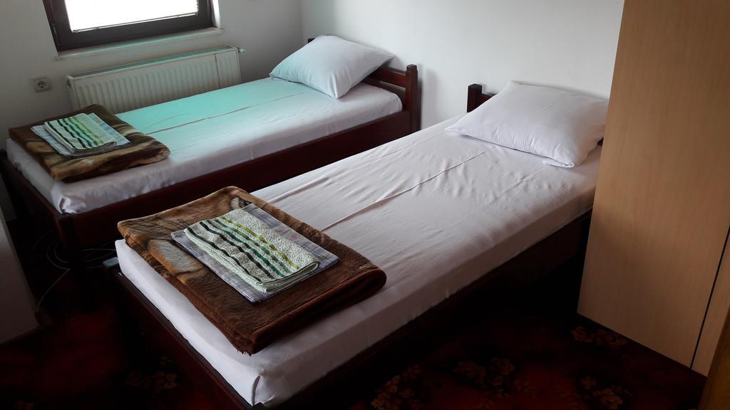 Mico Np Guest House Νόβι Πάζαρ Εξωτερικό φωτογραφία